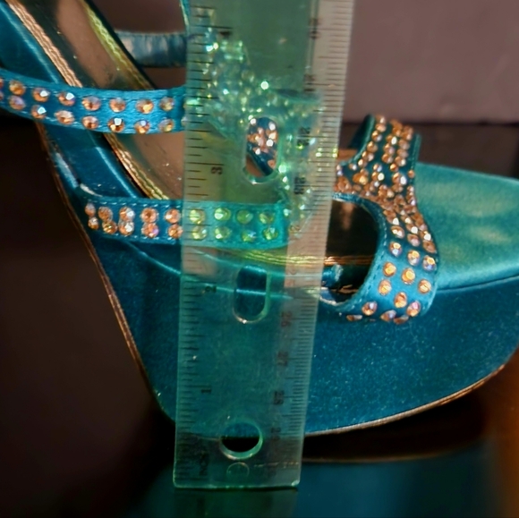 Bakers platform high-heeled sandals with rhinestone embellishments 8M - Picture 8 of 8